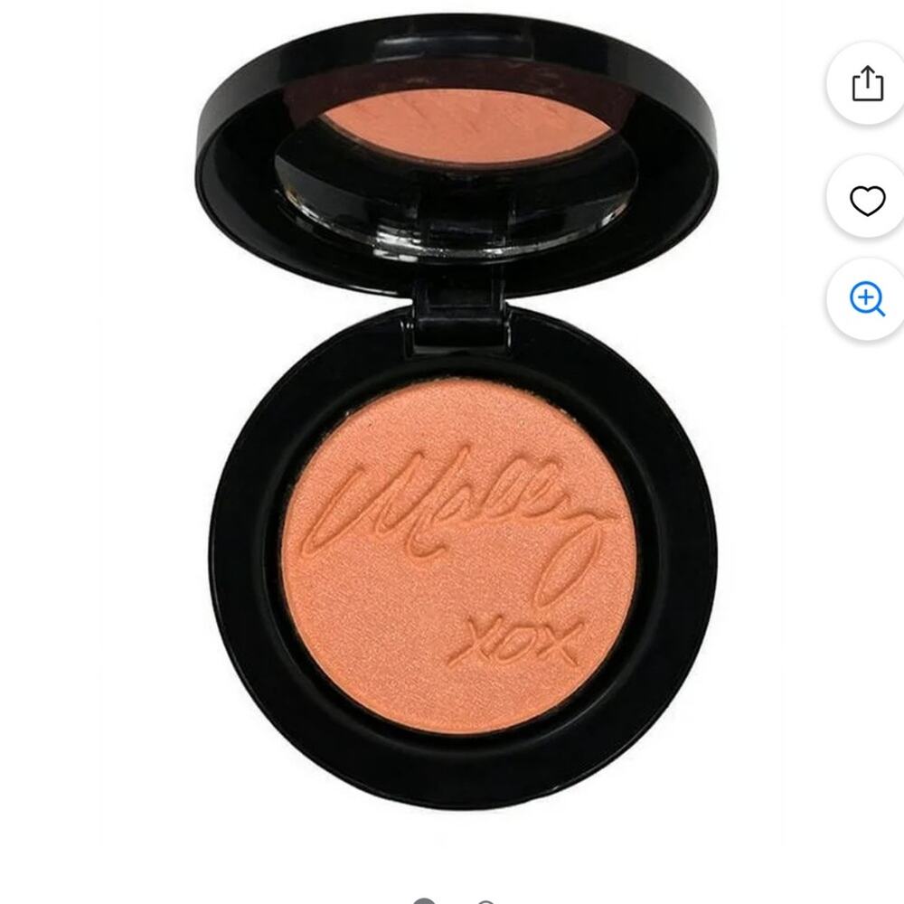 New mally effortlessly airbrushed blush in shade perfect peach